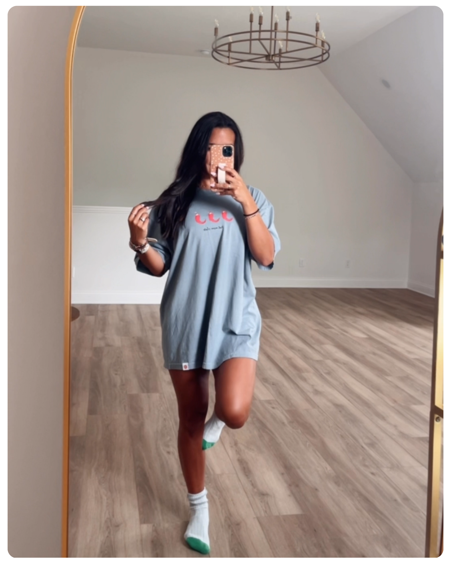 Hot Mom Club Tee